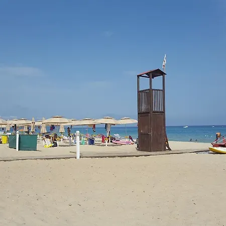 Free Beach Monte Nai